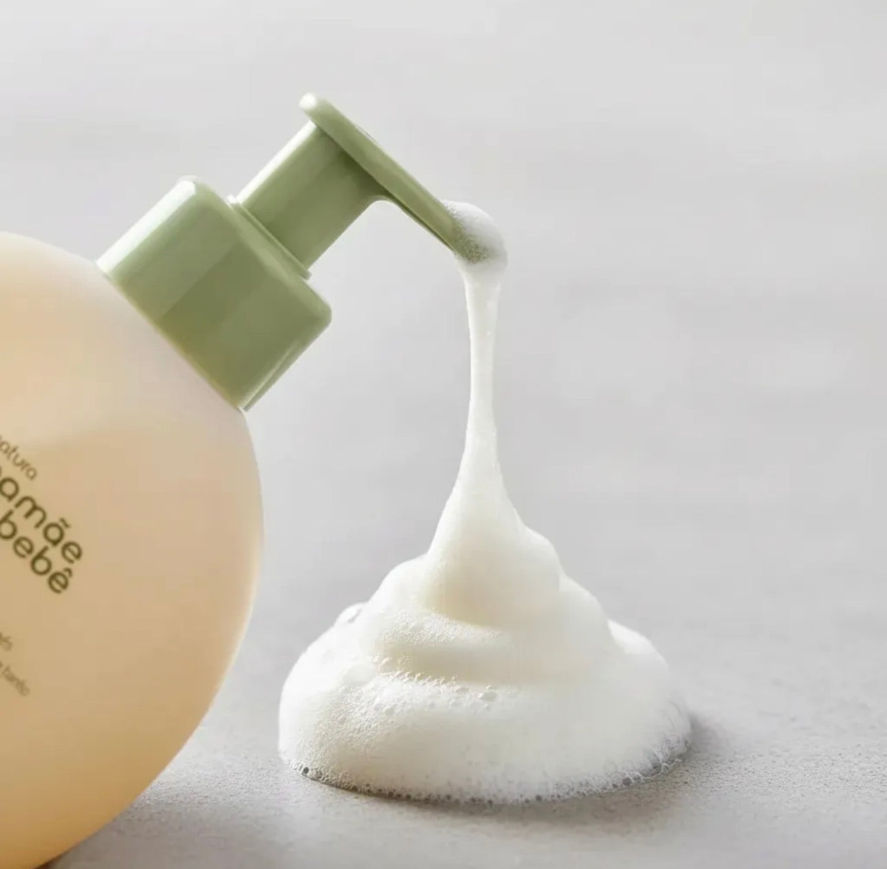 Natura Mamá Bebé Jabón Líquido de Cabeza a Pies 400ml